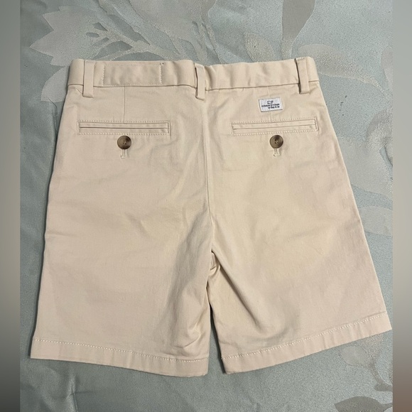 New Vineyard Vines boys flat front khaki stretch shorts 4T - Picture 7 of 8
